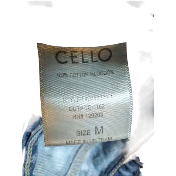 CELLO Jean Shorts Women's M Light Wash Distressed High Rise Cut Off Fray Hem - Picture 6 of 6